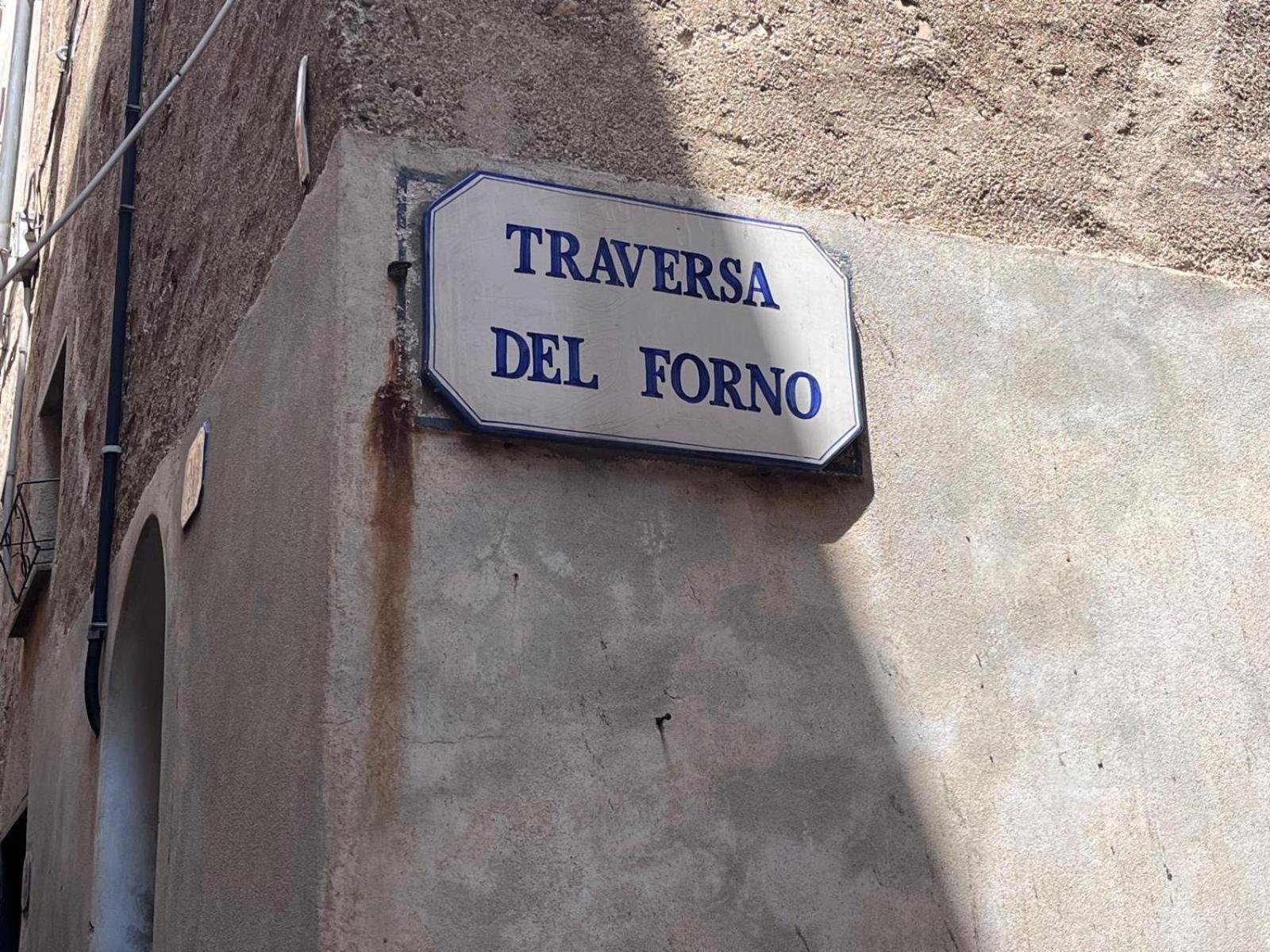 La Finestra Sul Borgo Bed and Breakfast Cervo Eksteriør billede