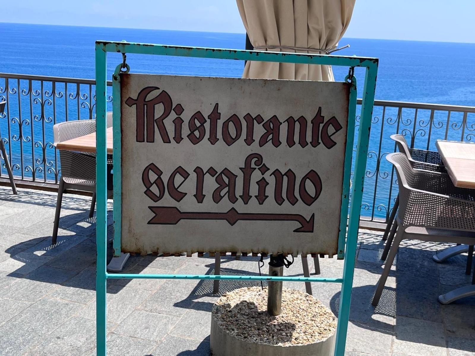 La Finestra Sul Borgo Bed and Breakfast Cervo Eksteriør billede